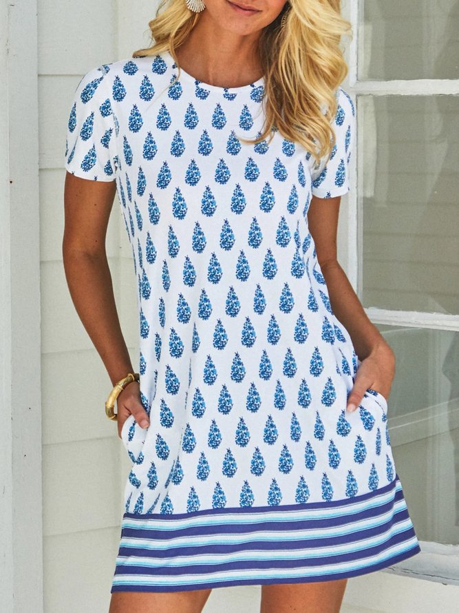 8db1c6e52c3dc16aede0e630f606d5ec.jpg Basic Side Pocket Round Neck Mini Dress - Image 2