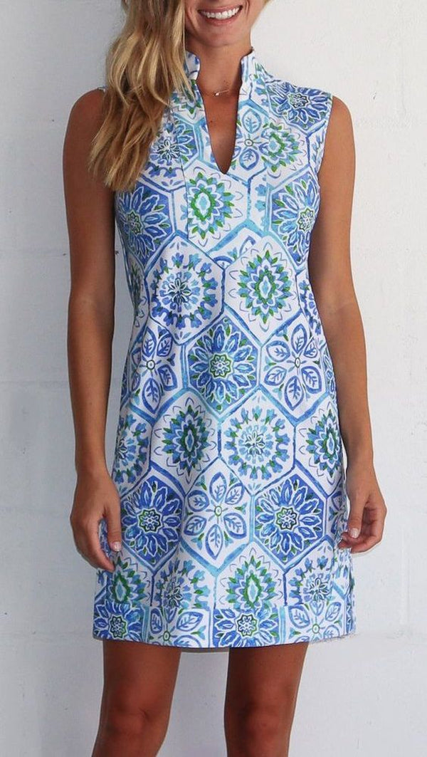 e0e2b48f0875bac64c2f8d90d8c71950.jpg Blue Geometric Print Sleeveless Fold-Over Collar Mini Dress - Image 2
