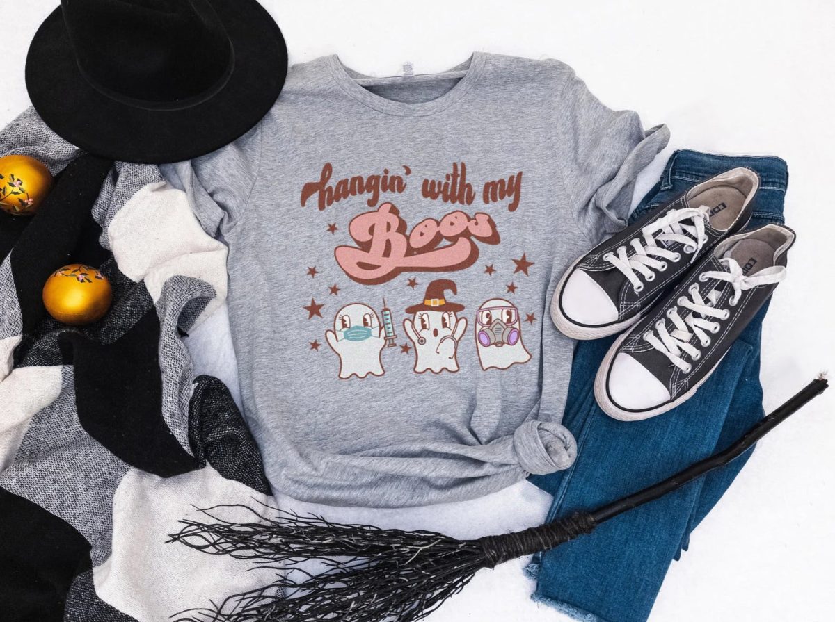 Hangin' with my Boos Healthcare Worker Shirt - Image 5