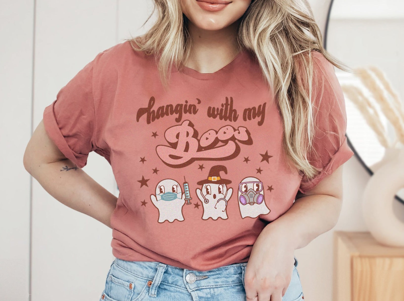 hanginwithmynurseboosmauve Hangin' with my Boos Healthcare Worker Shirt - Image 4