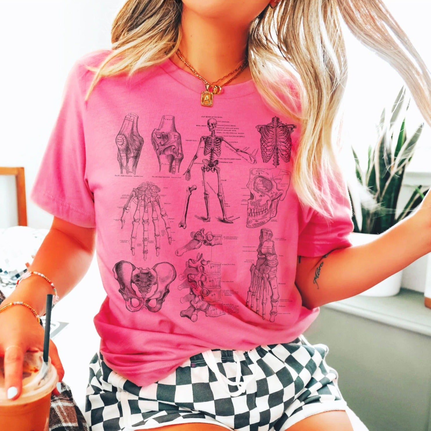 vintageskeletalanatomypink Vintage Skeletal Anatomy T-Shirt - Image 4